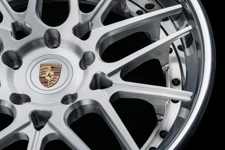 weboracle_porsche_image7-720x480